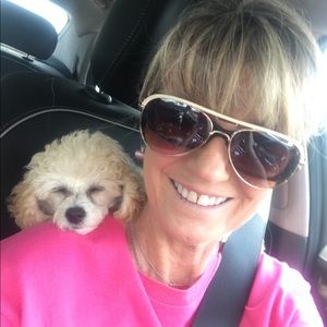 Meet your Posher, Donna